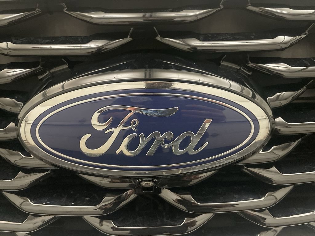 Used 2023 Ford Explorer ST-Line w/ Class IV Trailer Tow Package AWD/4WD image 27