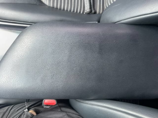 Used 2019 Toyota Camry SE FWD image 17
