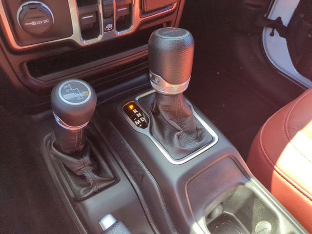 Certified 2022 Jeep Gladiator Sport AWD/4WD image 11