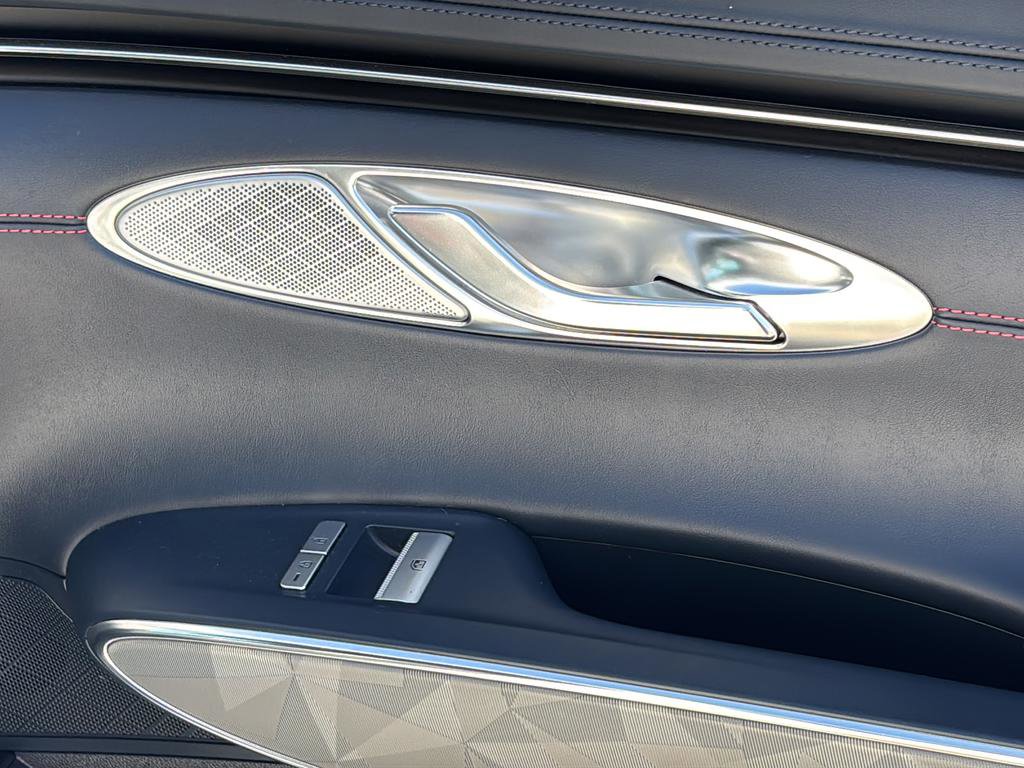 Used 2024 Genesis GV70 3.5T Sport w/ Sport Advanced Package image 39