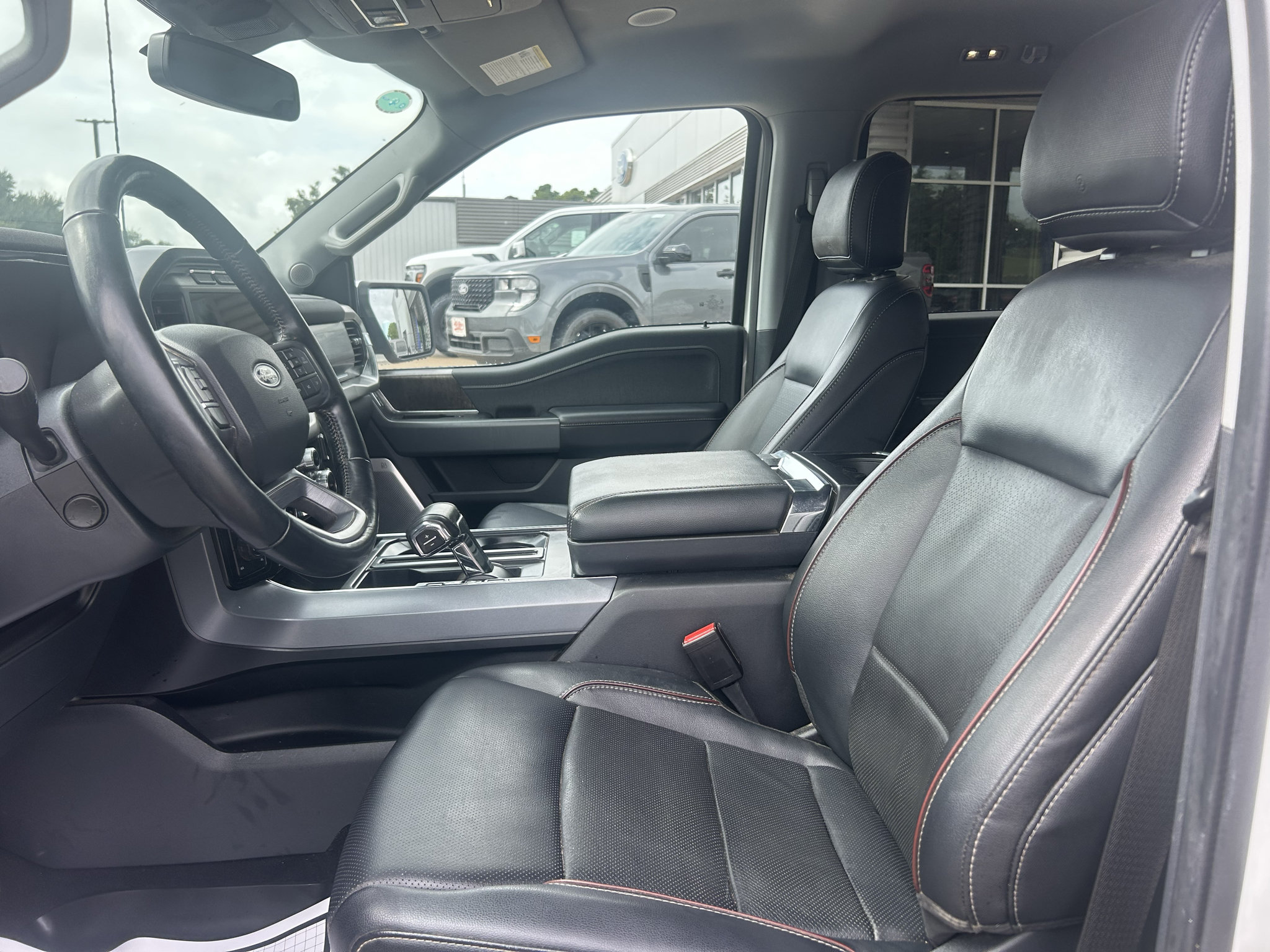 Used 2023 Ford F150 Lariat w/ Equipment Group 502A High AWD/4WD image 17