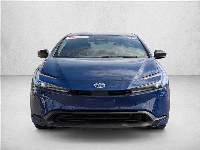 Used 2023 Toyota Prius LE video 2