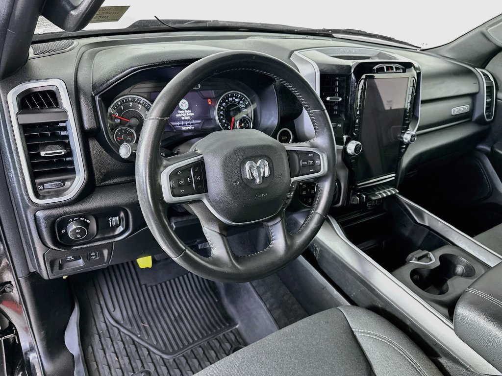 Used 2022 RAM 1500 Big Horn AWD/4WD image 30