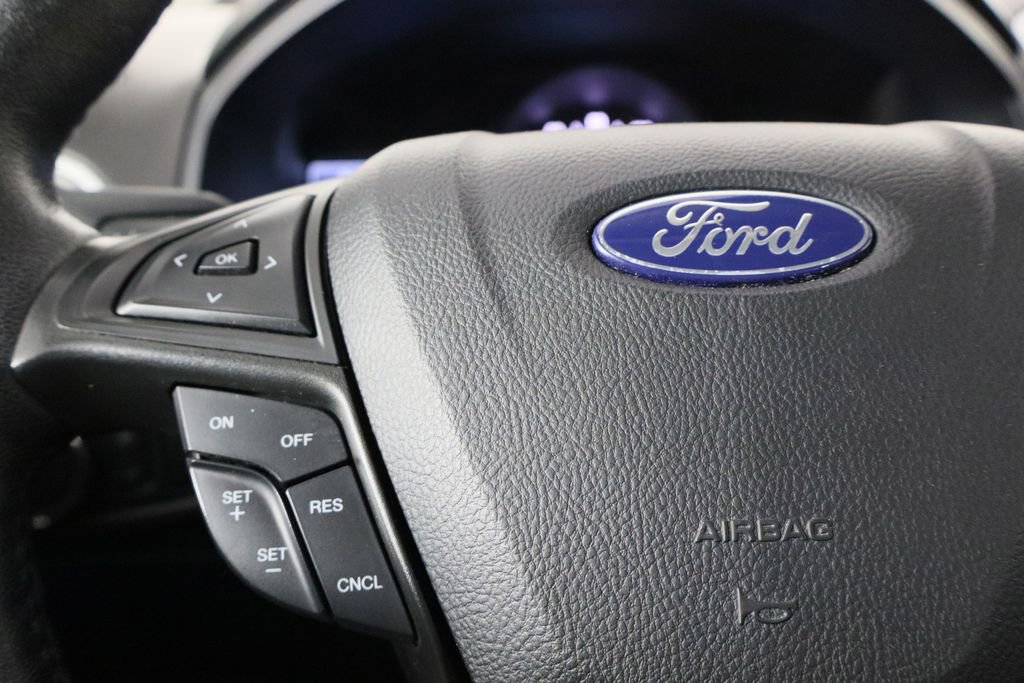 Used 2022 Ford Edge Titanium image 10