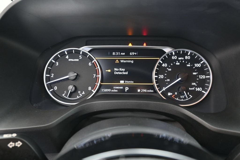 Used 2023 Nissan Rogue SV w/ SV Premium B Package FWD image 11