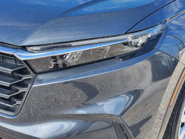 Used 2025 Honda CR-V LX image 9