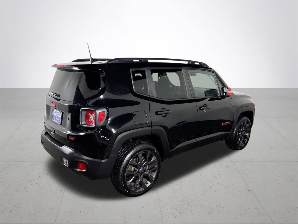 Used 2023 Jeep Renegade Latitude w/ Sun/Sound Group image 6