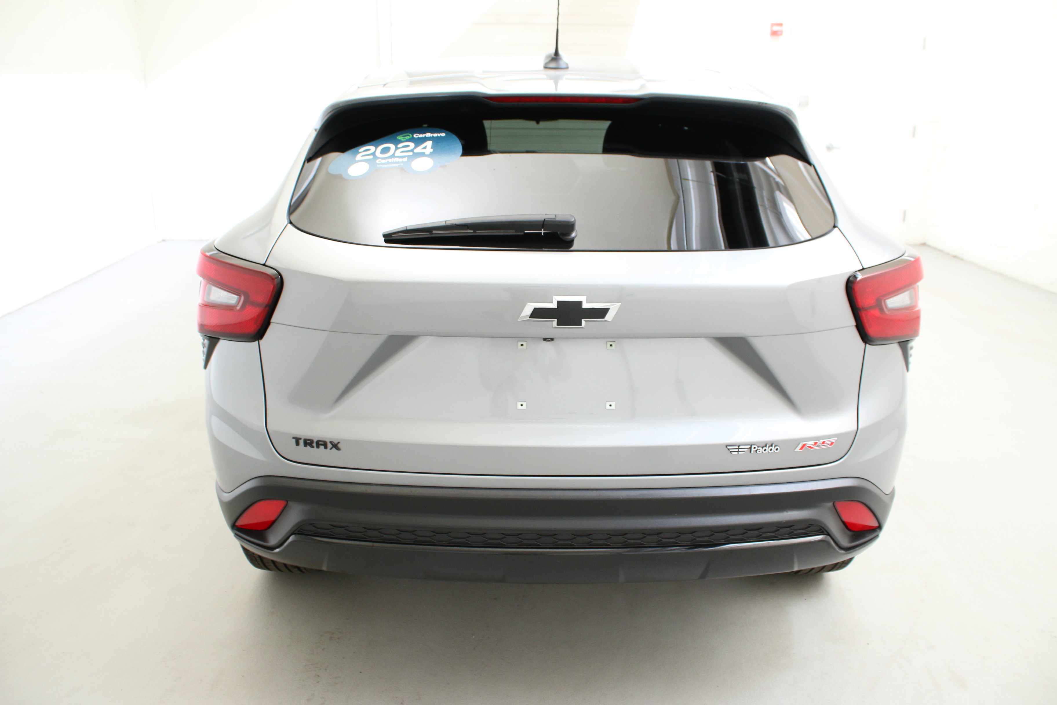 Certified 2024 Chevrolet Trax RS w/ Driver Confidence Package FWD image 9