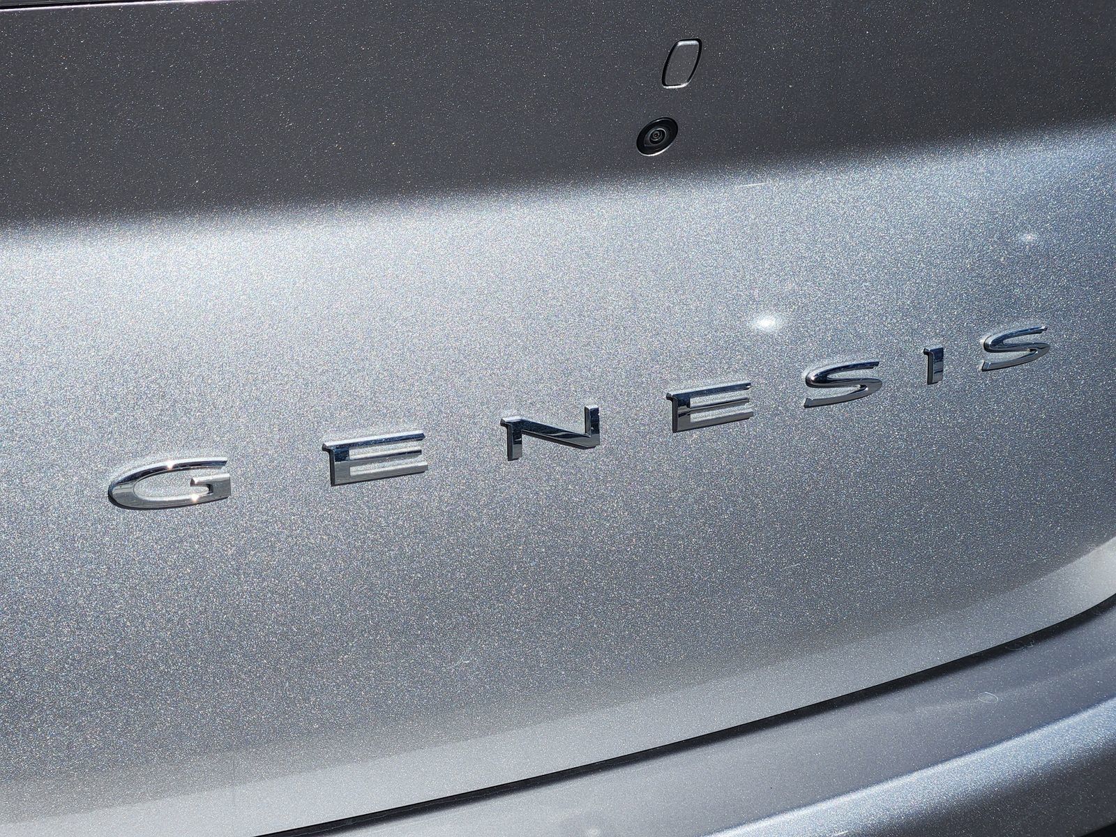 Used 2022 Genesis G70 2.0T image 12