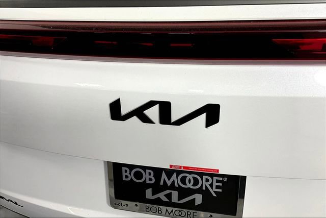 New 2026 Kia Carnival SX FWD image 9
