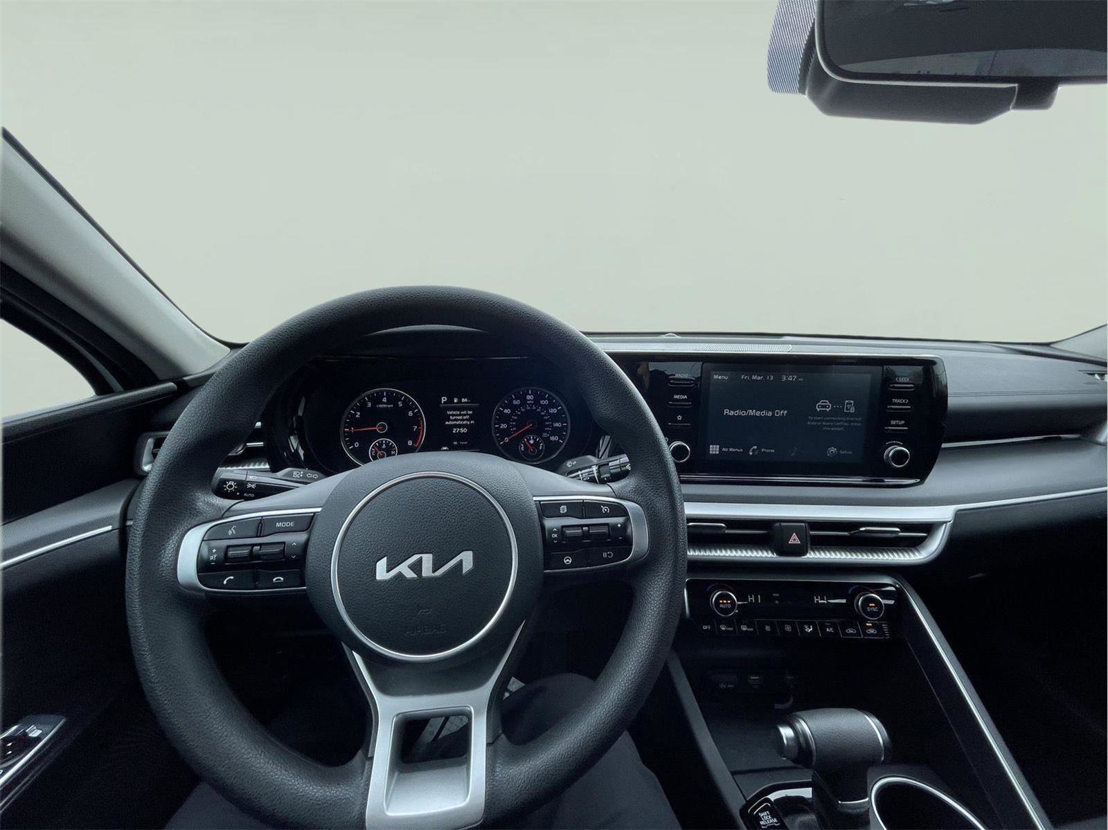 Used 2022 Kia K5 LXS image 25