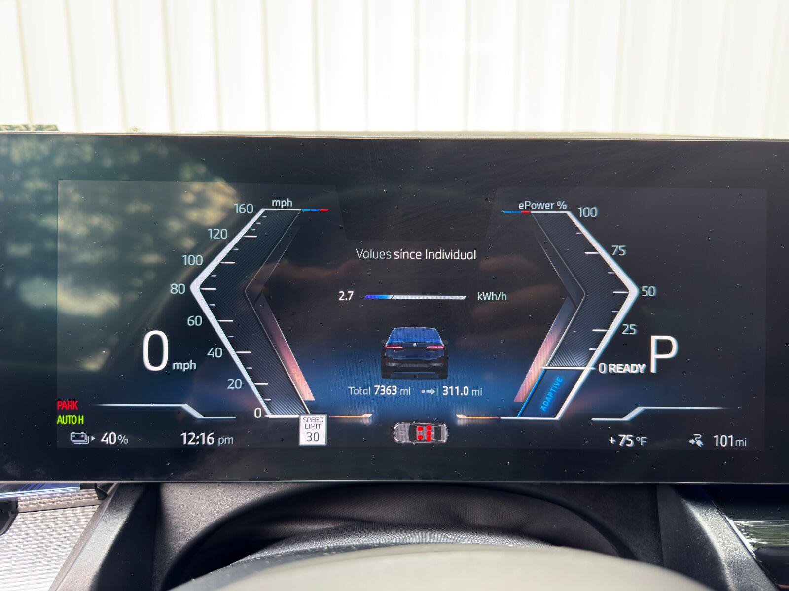 Used 2025 BMW i5 xDrive40 w/ M Sport Package AWD/4WD image 19