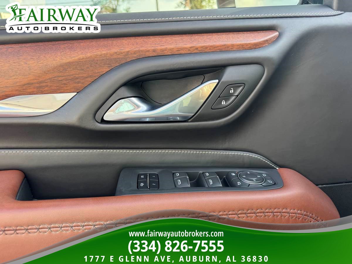 Used 2023 GMC Yukon Denali Ultimate AWD/4WD image 16