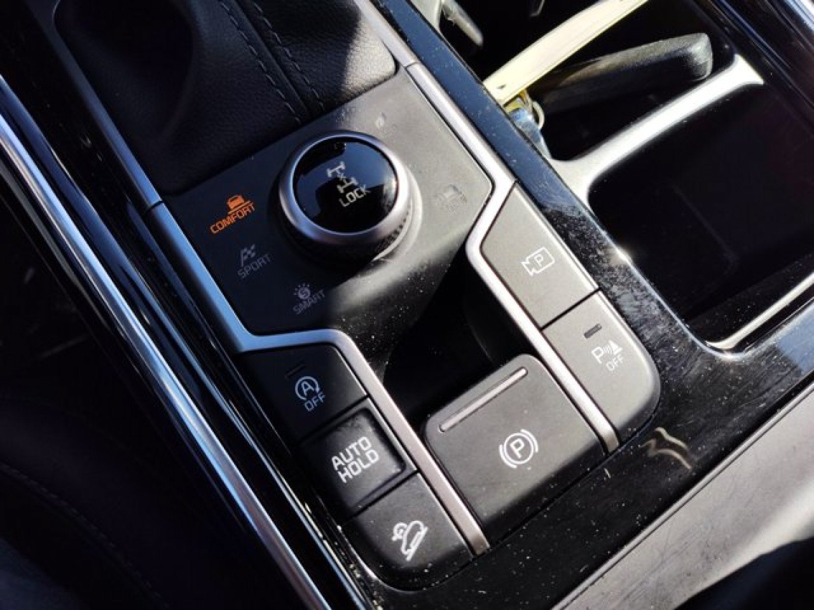 Used 2023 Kia Sorento SX AWD/4WD image 27