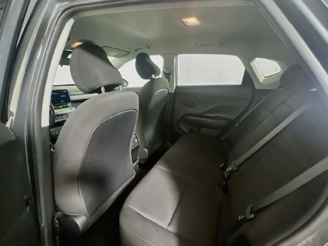 Used 2025 Hyundai Kona SEL FWD image 18