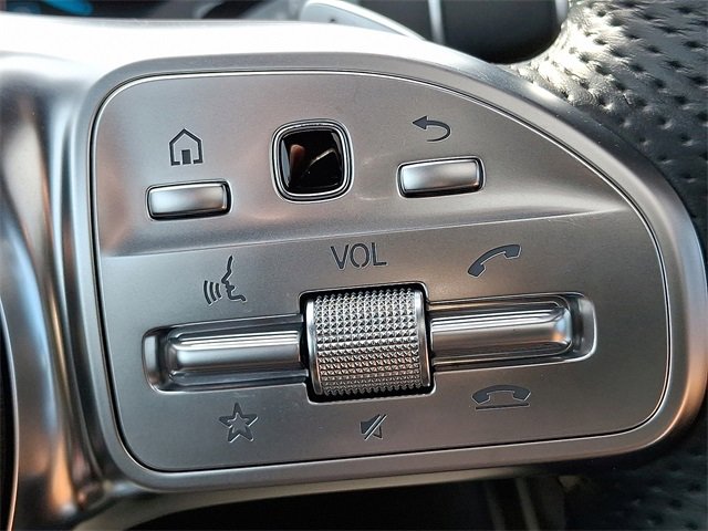 Used 2023 Mercedes-Benz GLC 300 4MATIC Coupe image 20