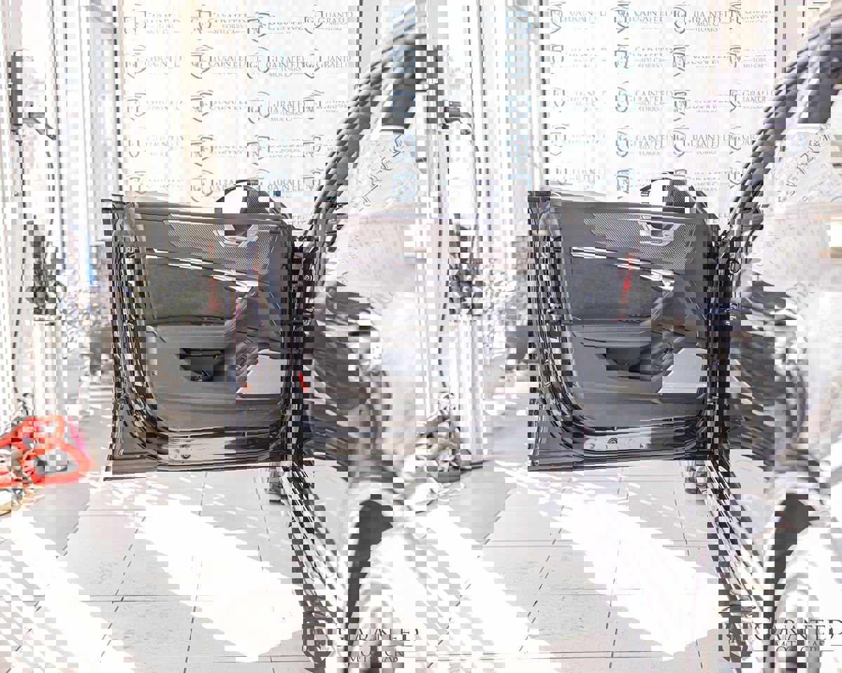 Used 2023 Audi RS 7 Sportback w/ Carbon Optic Package image 31