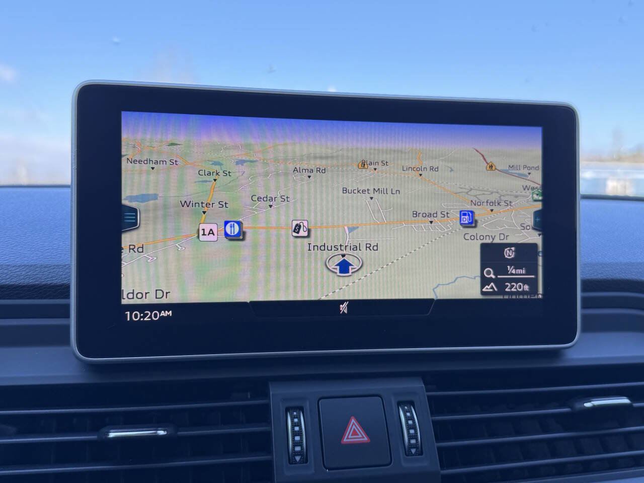 Used 2018 Audi Q5 2.0T Premium Plus w/ Premium Plus Package image 25