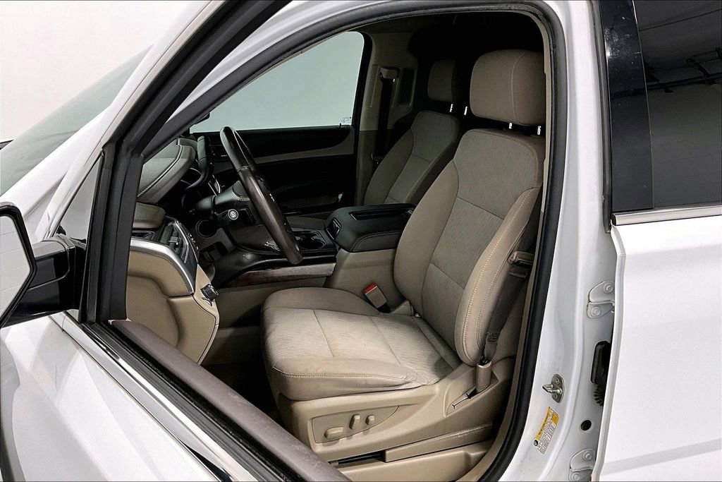 Used 2019 Chevrolet Tahoe LS w/ Enhanced Driver Alert Package RWD image 30