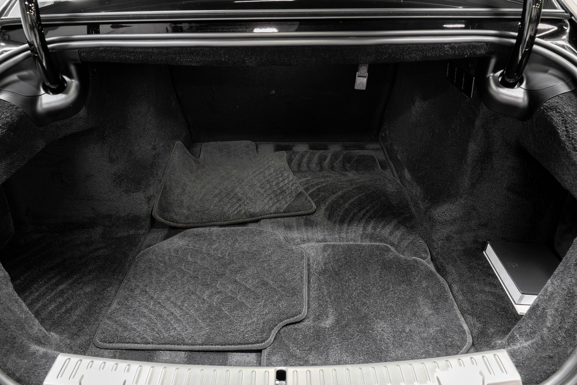 Used 2022 Rolls-Royce Ghost image 53