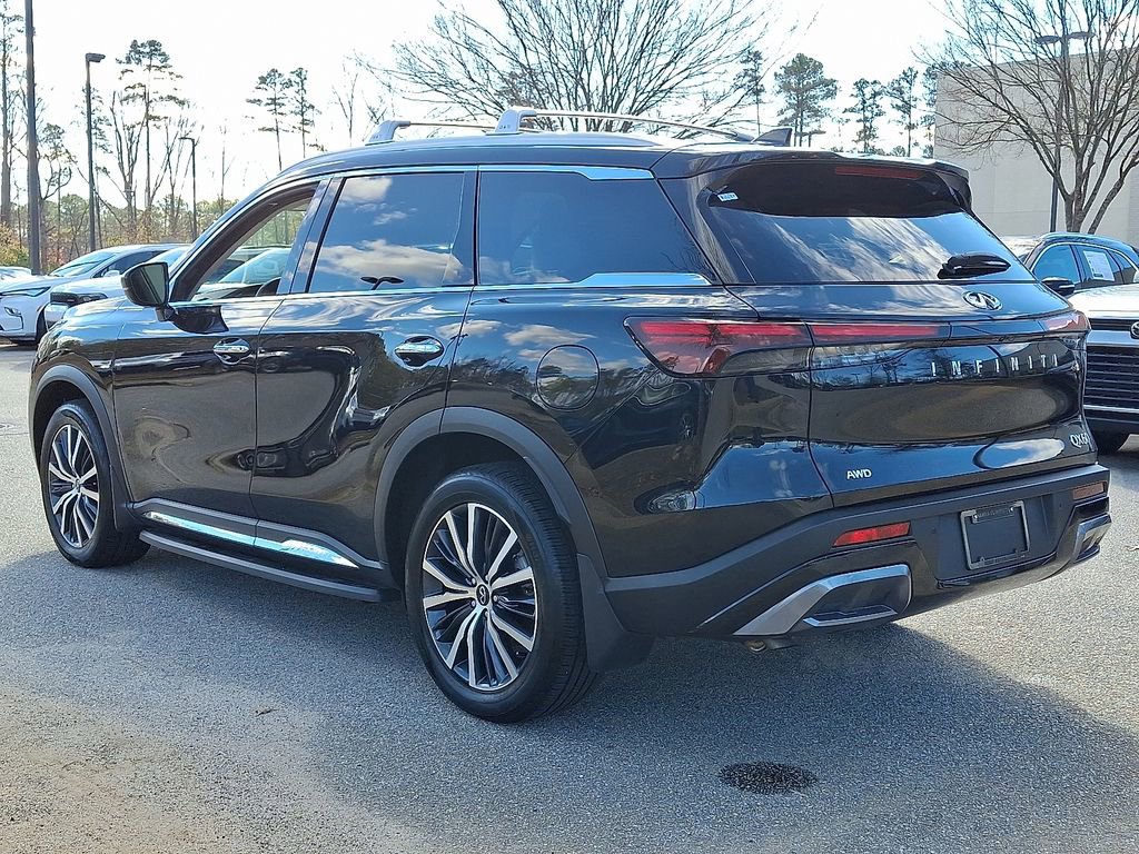 Used 2025 INFINITI QX60 Sensory w/ Vision Package image 4