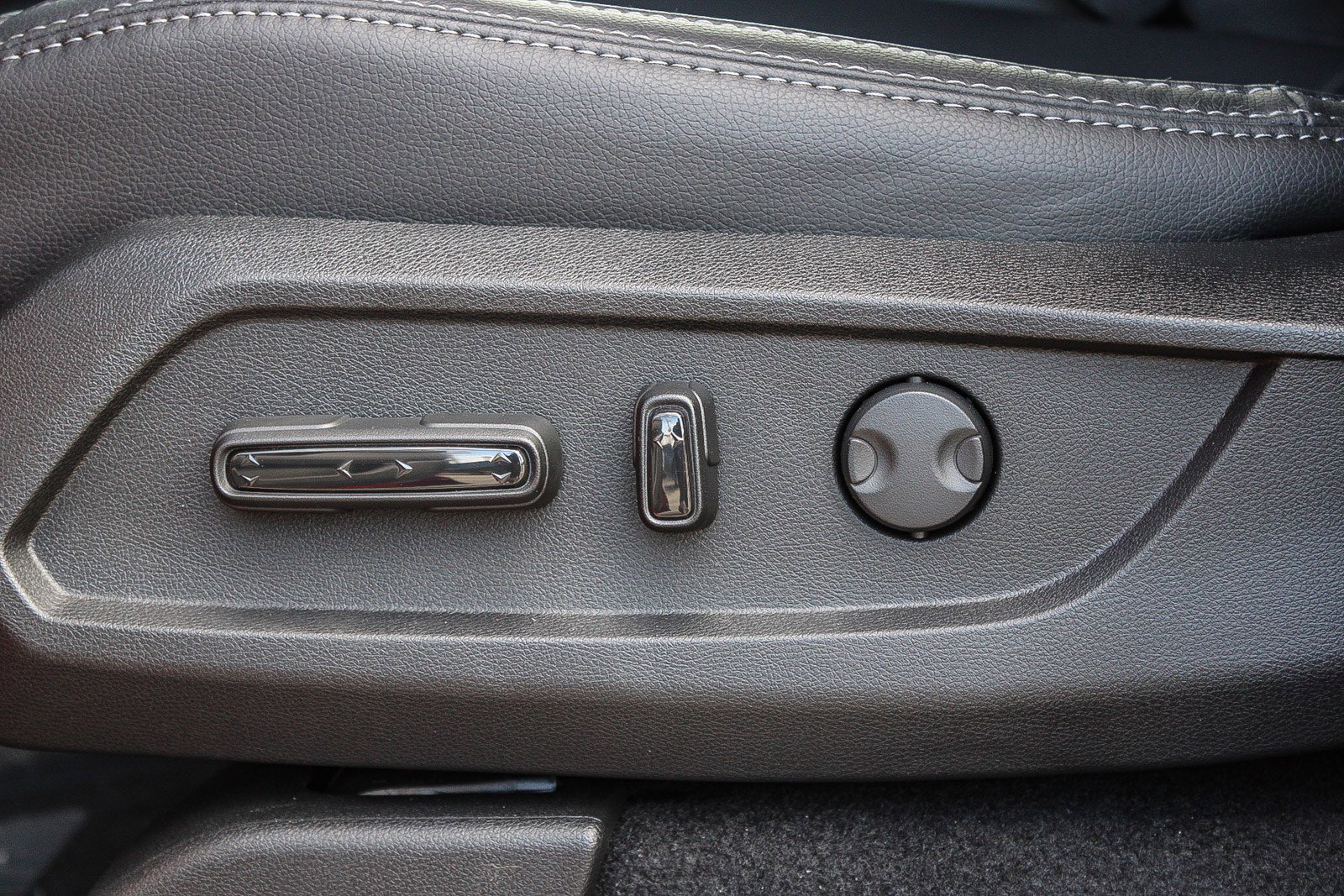 New 2026 Honda Pilot Touring image 22