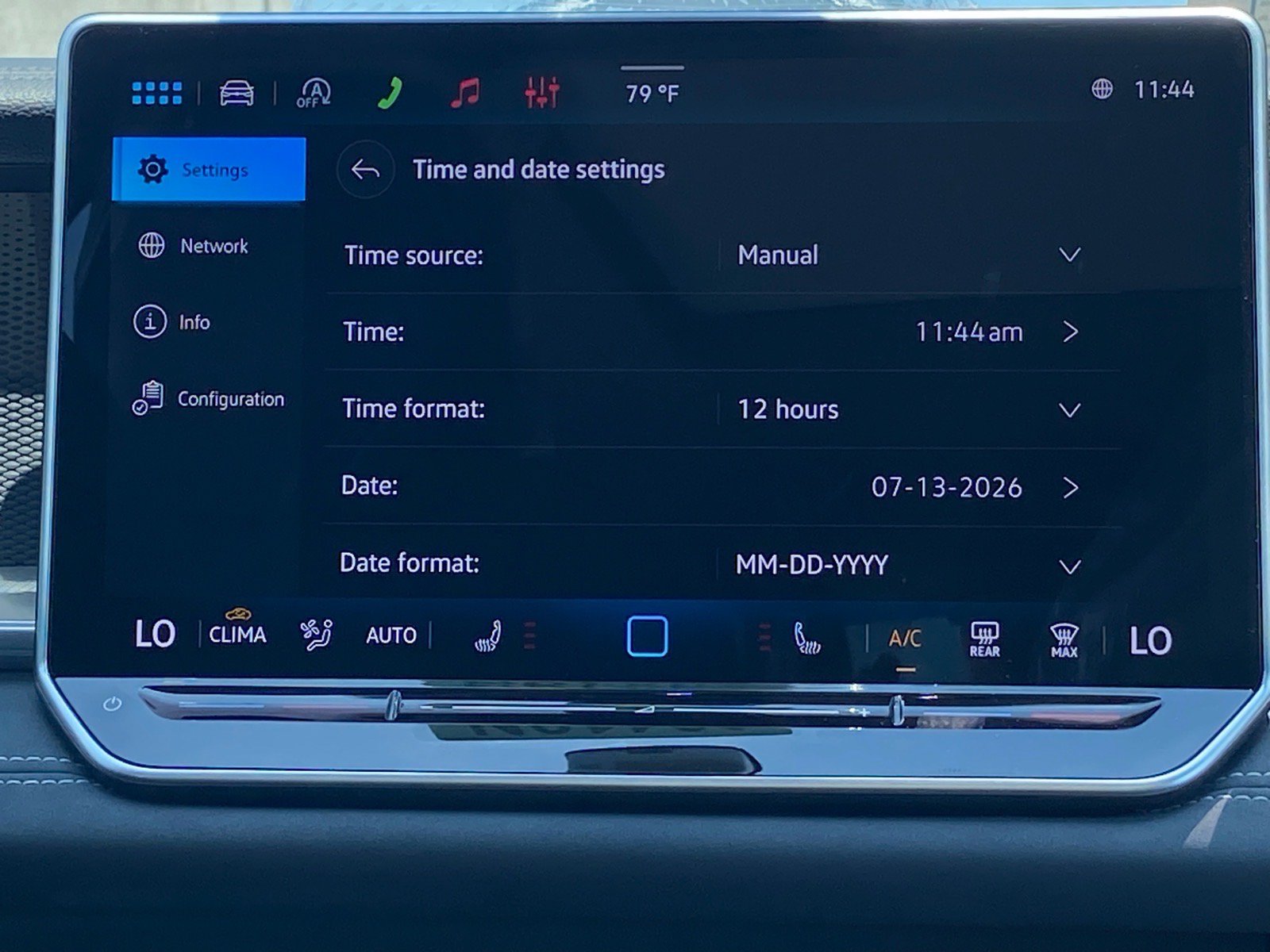 New 2026 Volkswagen Tiguan SE AWD/4WD image 6