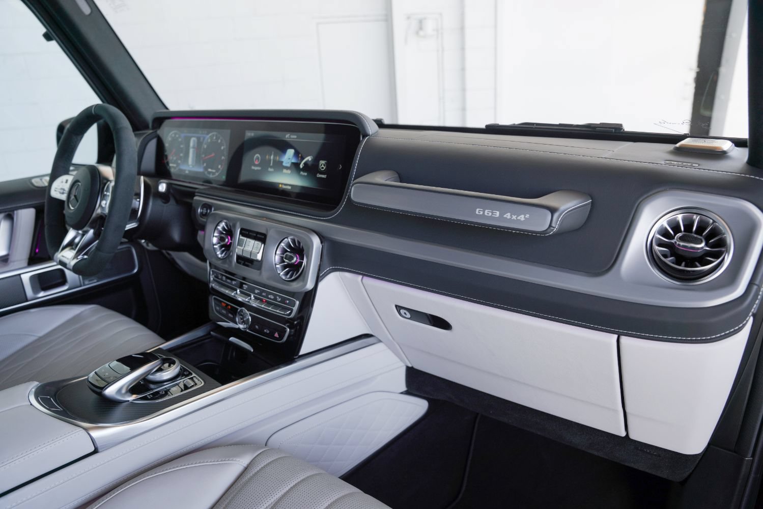 Used 2022 Mercedes-Benz G 63 AMG Squared image 32