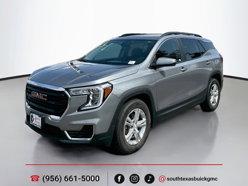 Used 2024 GMC Terrain SLE w/ Driver Convenience Package FWD image 3
