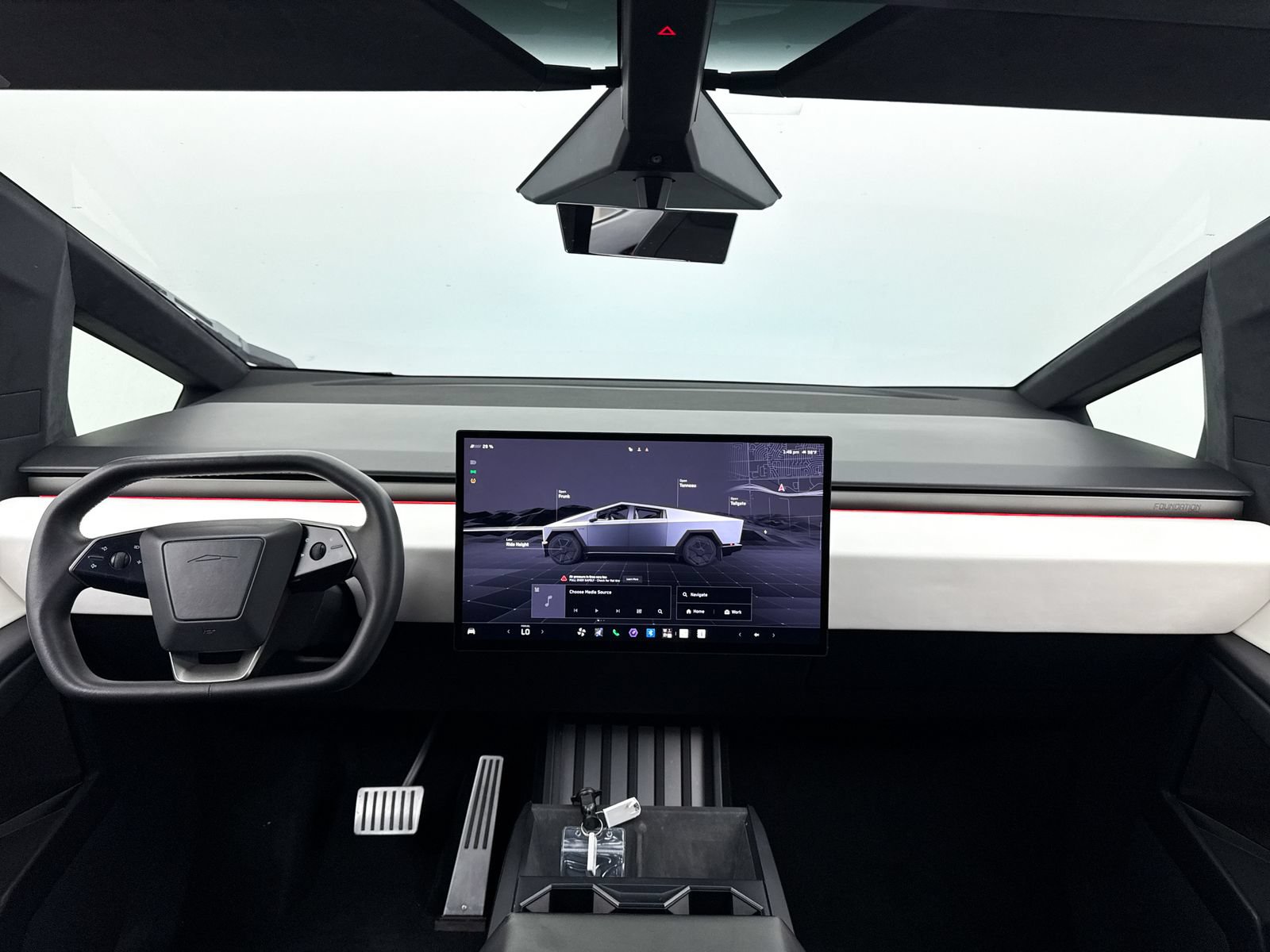 Used 2024 Tesla Cybertruck AWD Crew Cab image 18