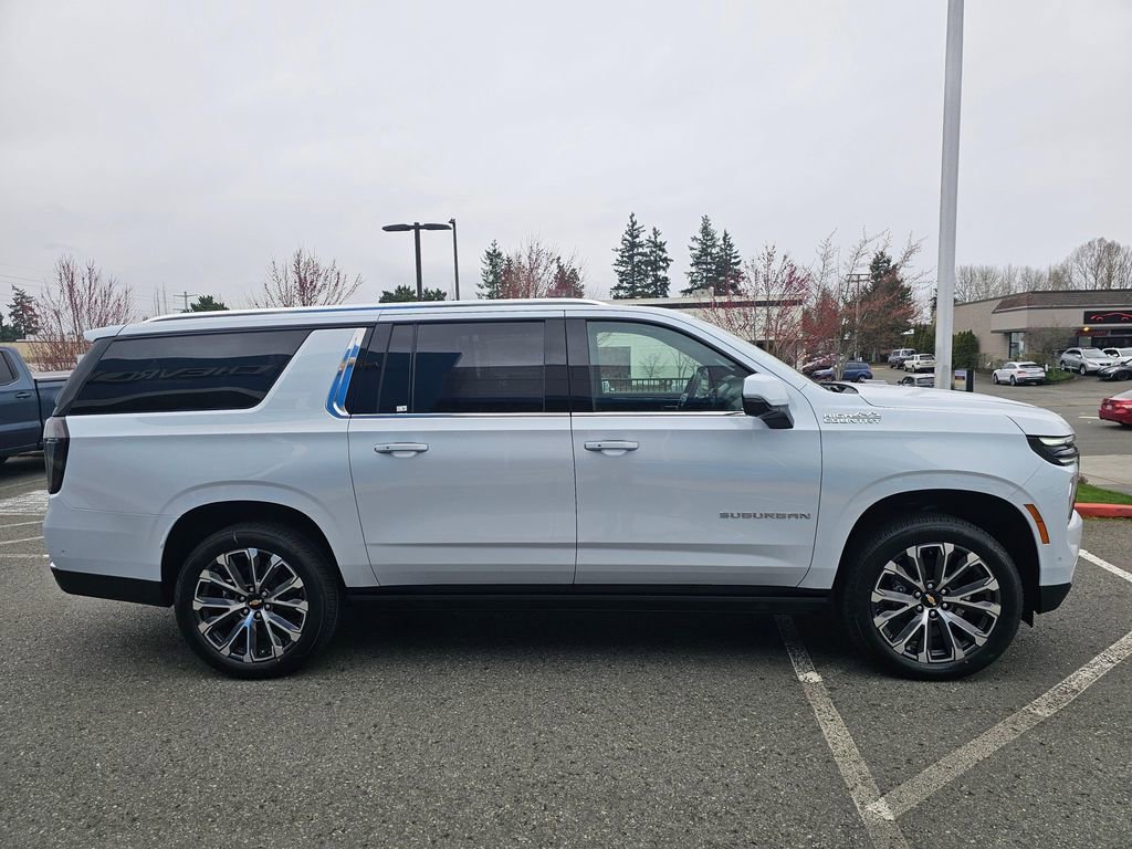 New 2026 Chevrolet Suburban High Country image 6