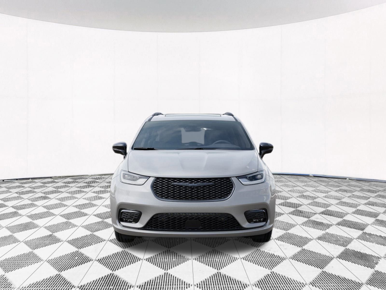 New 2026 Chrysler Pacifica Limited image 8