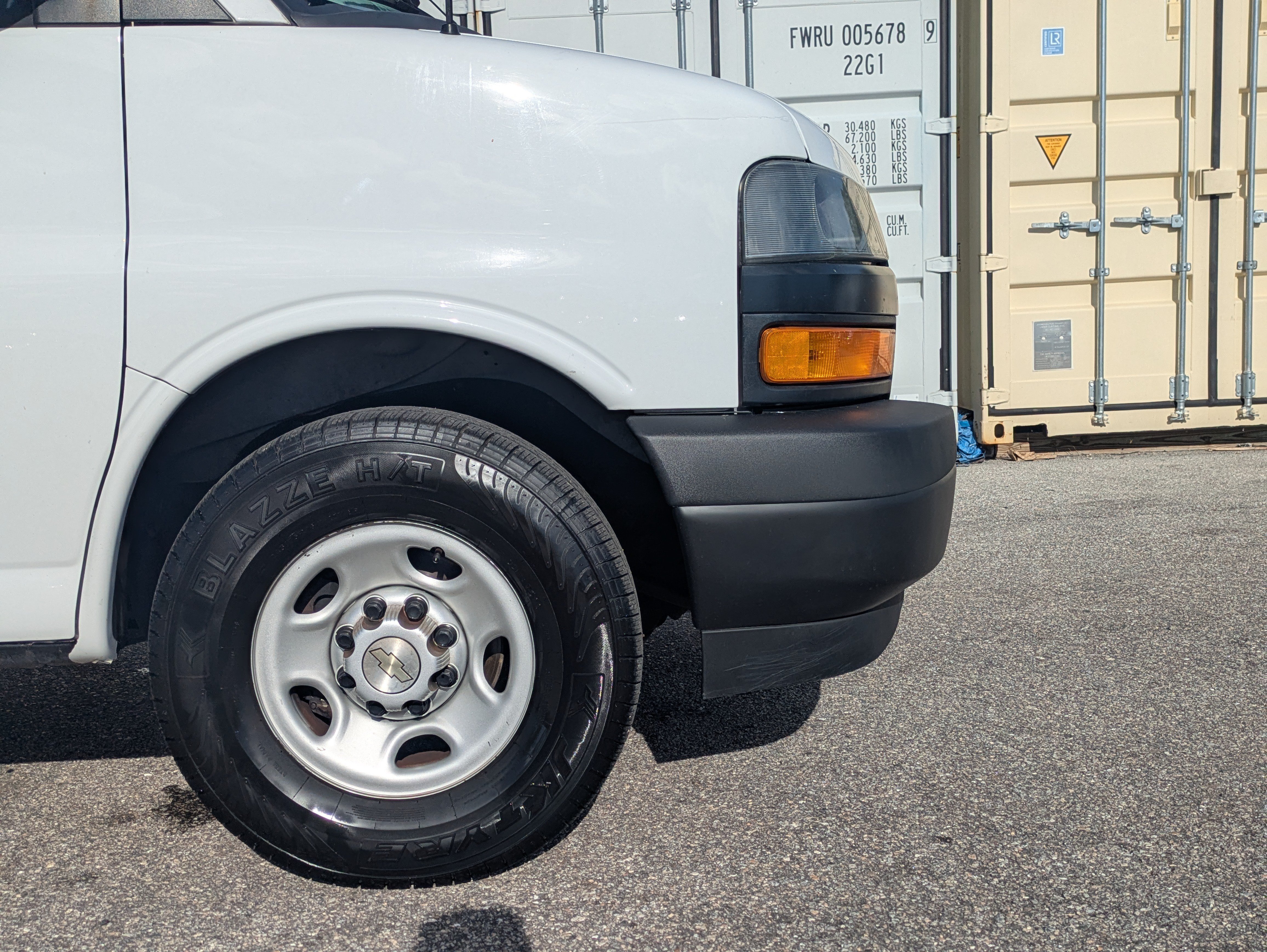 Used 2020 Chevrolet Express 2500 w/ Driver Convenience Package RWD image 12