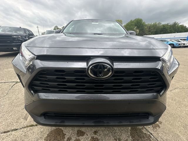 Used 2023 Toyota RAV4 LE AWD/4WD image 34