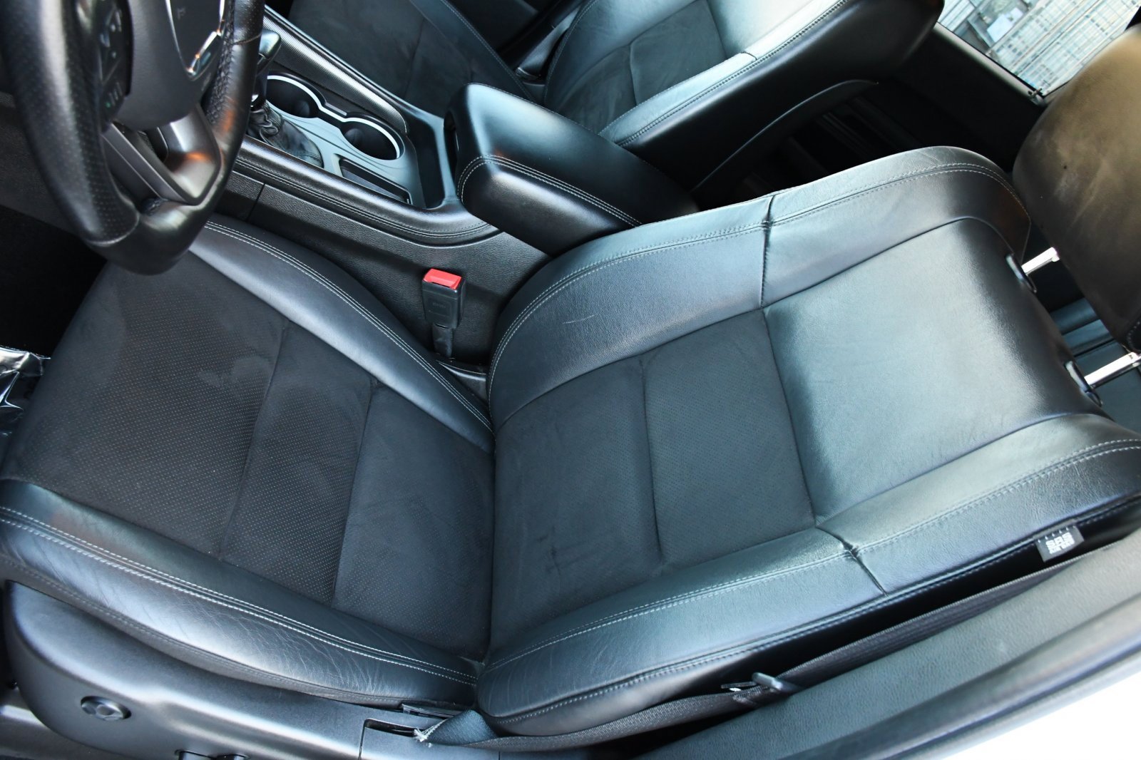 Used 2022 Dodge Durango GT image 16