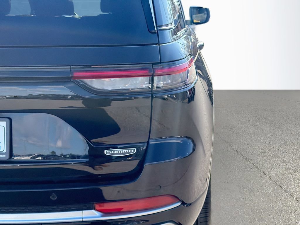 Used 2022 Jeep Grand Cherokee Summit image 12