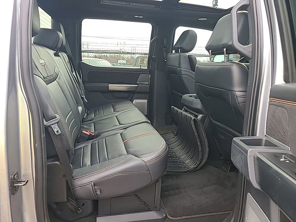 Used 2024 Ford F450 Platinum w/ FX4 Off-Road Package AWD/4WD image 4