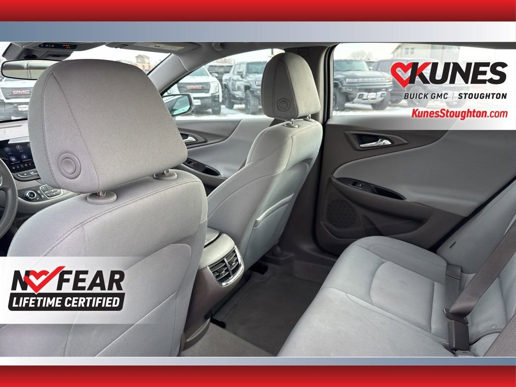 Used 2024 Chevrolet Malibu LT image 36