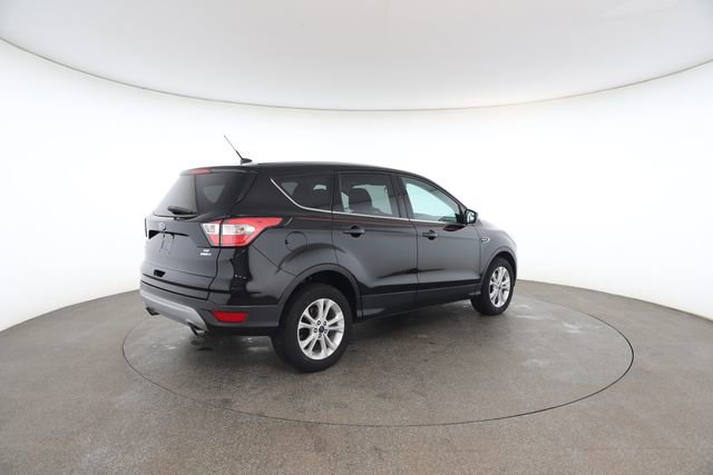 Used 2017 Ford Escape SE image 19