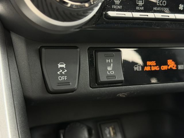 Certified 2024 Toyota RAV4 XSE AWD/4WD image 22