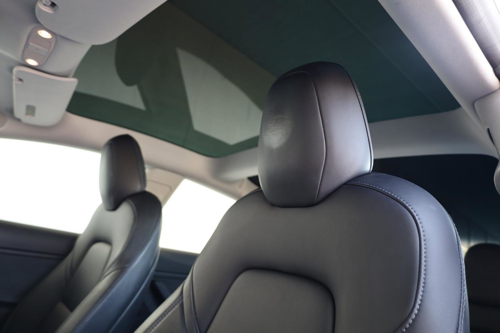 Used 2018 Tesla Model 3 Mid Range RWD image 16