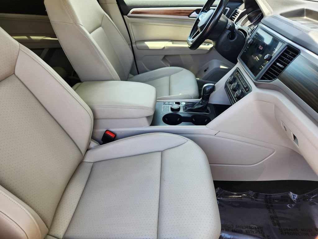 Used 2021 Volkswagen Atlas SE AWD/4WD image 4