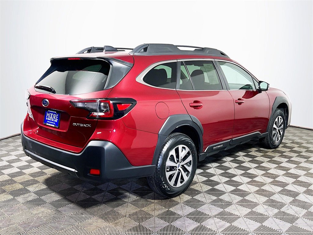 Used 2024 Subaru Outback Premium image 8