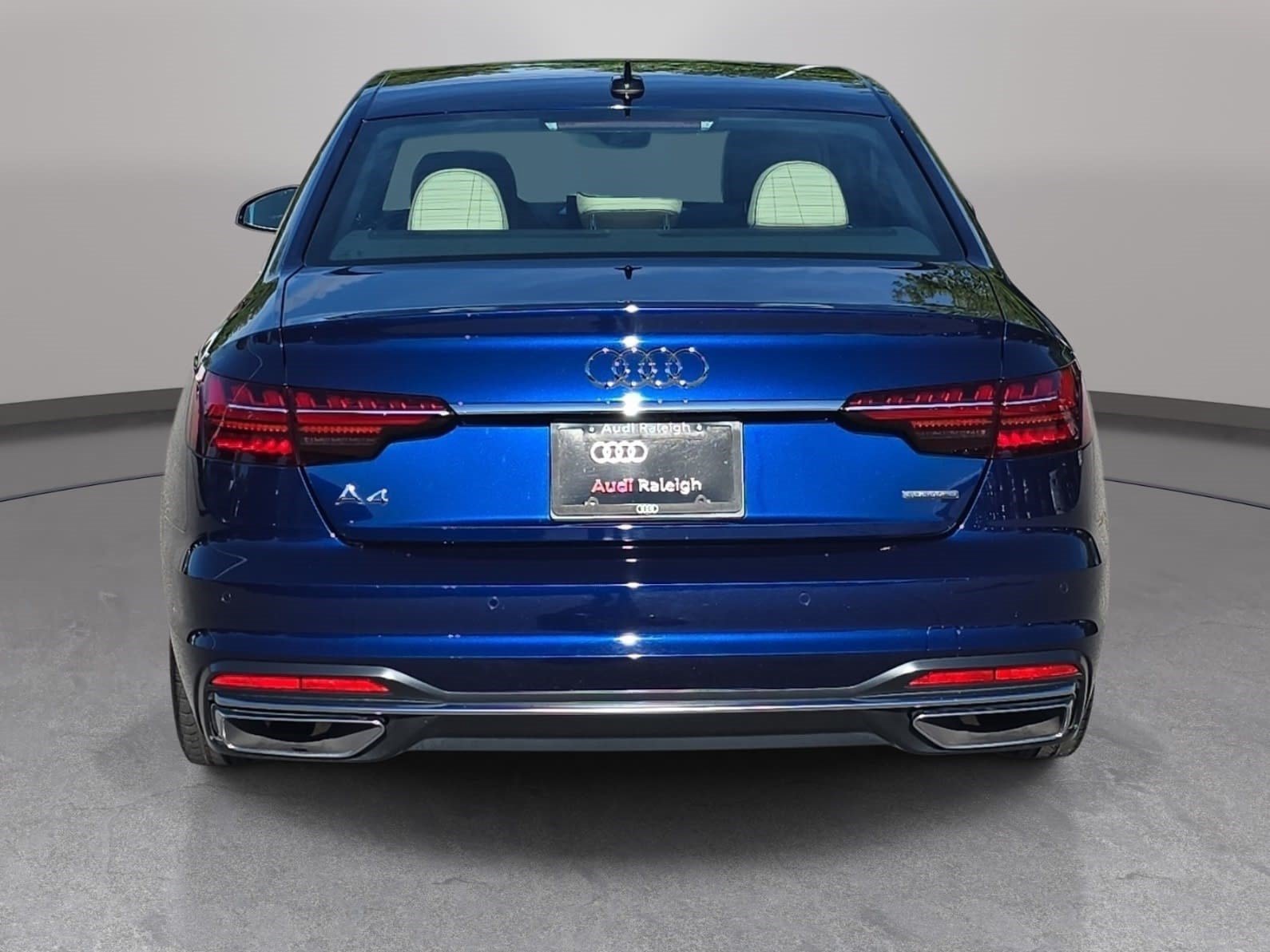Used 2024 Audi A4 2.0T Premium Plus AWD/4WD image 8