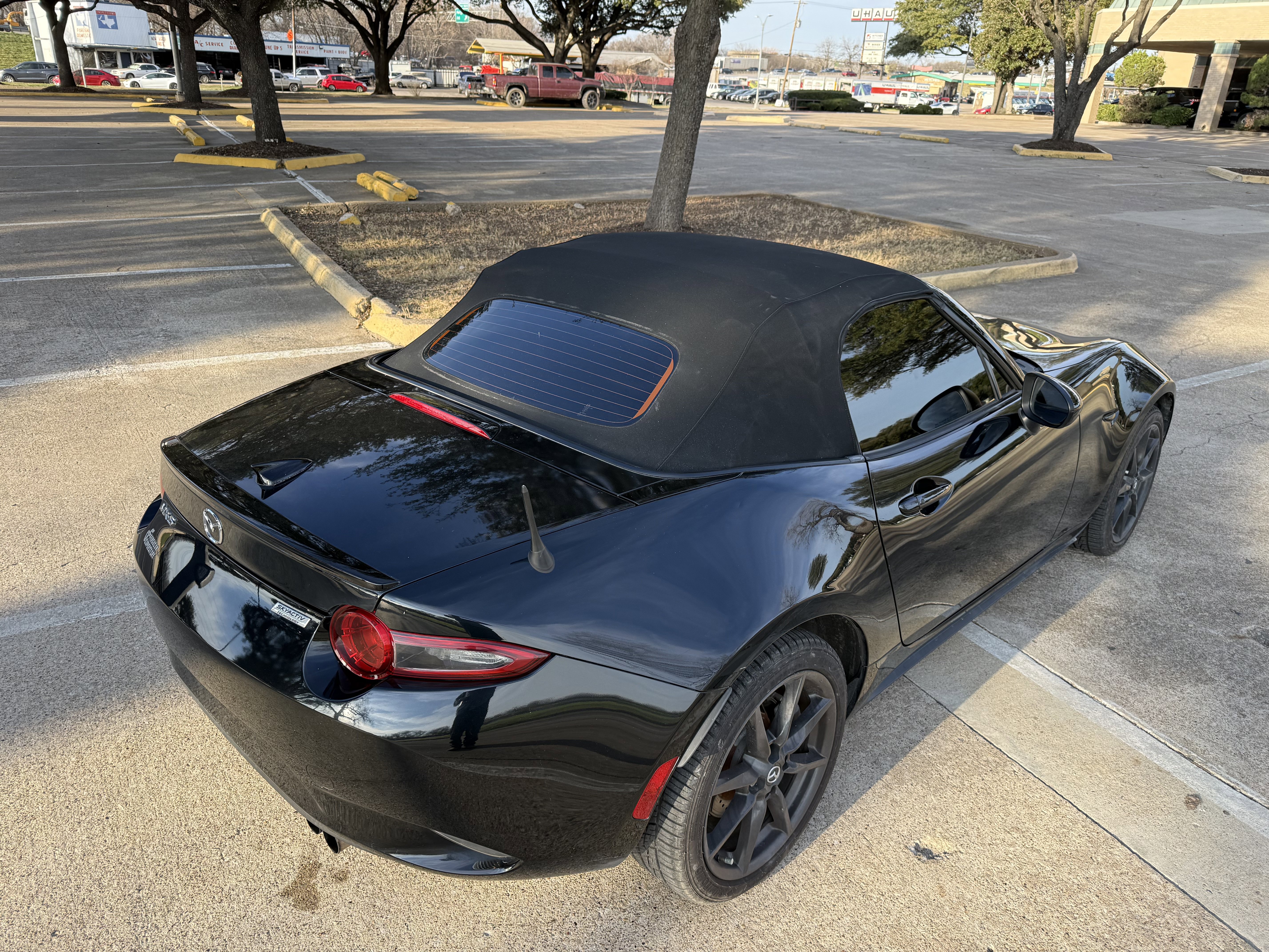 Used 2016 MAZDA MX-5 Miata Club RWD image 30