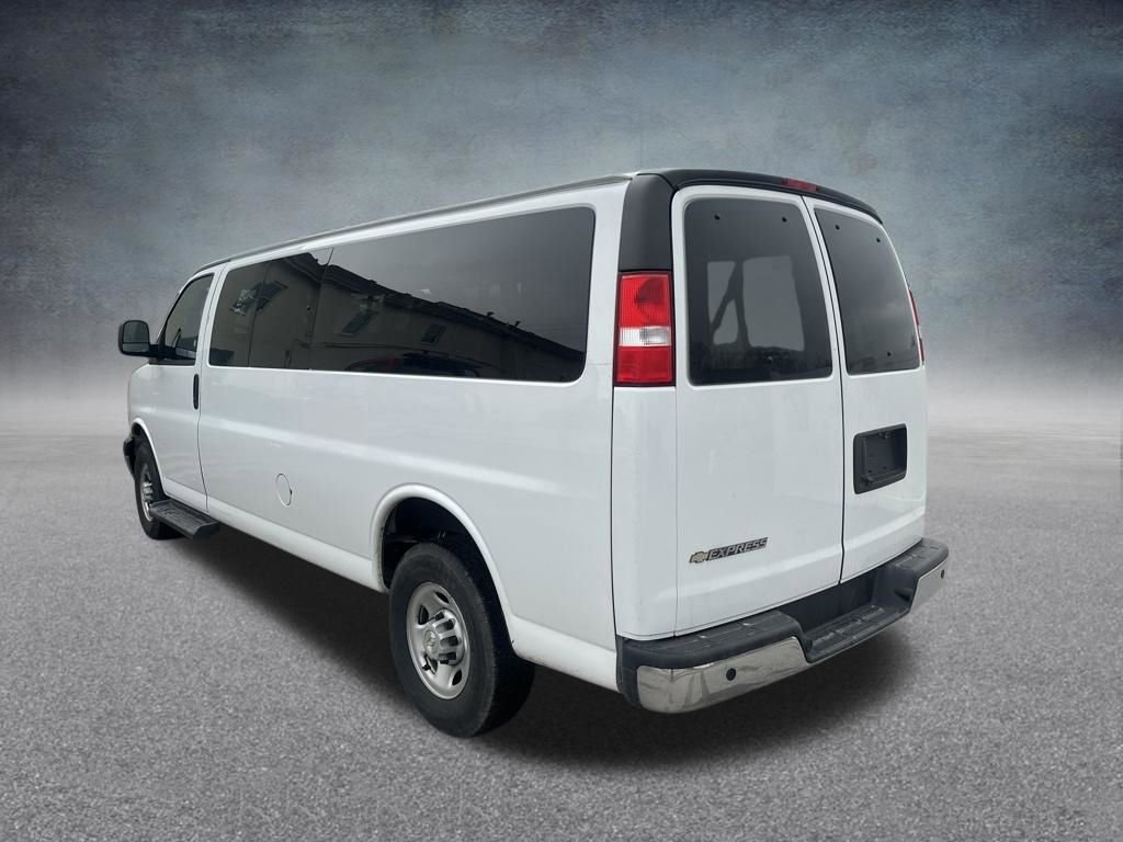 Used 2023 Chevrolet Express 3500 LT w/ LT Preferred Equipment Group RWD image 36