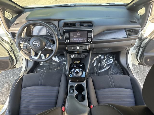 Certified 2024 Nissan Leaf SV Plus FWD image 9