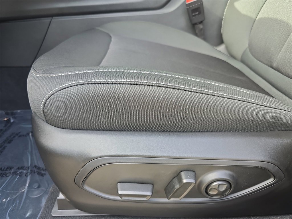 New 2025 Jeep Grand Cherokee Laredo X image 16