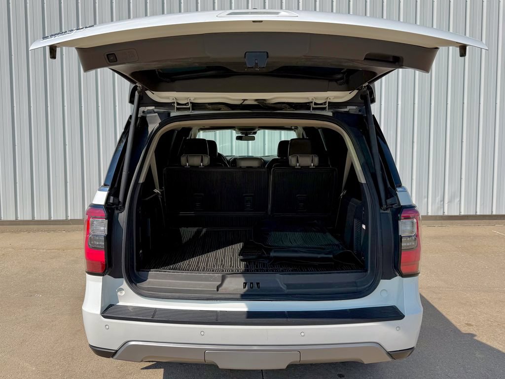 Used 2021 Ford Expedition Max Limited AWD/4WD image 13