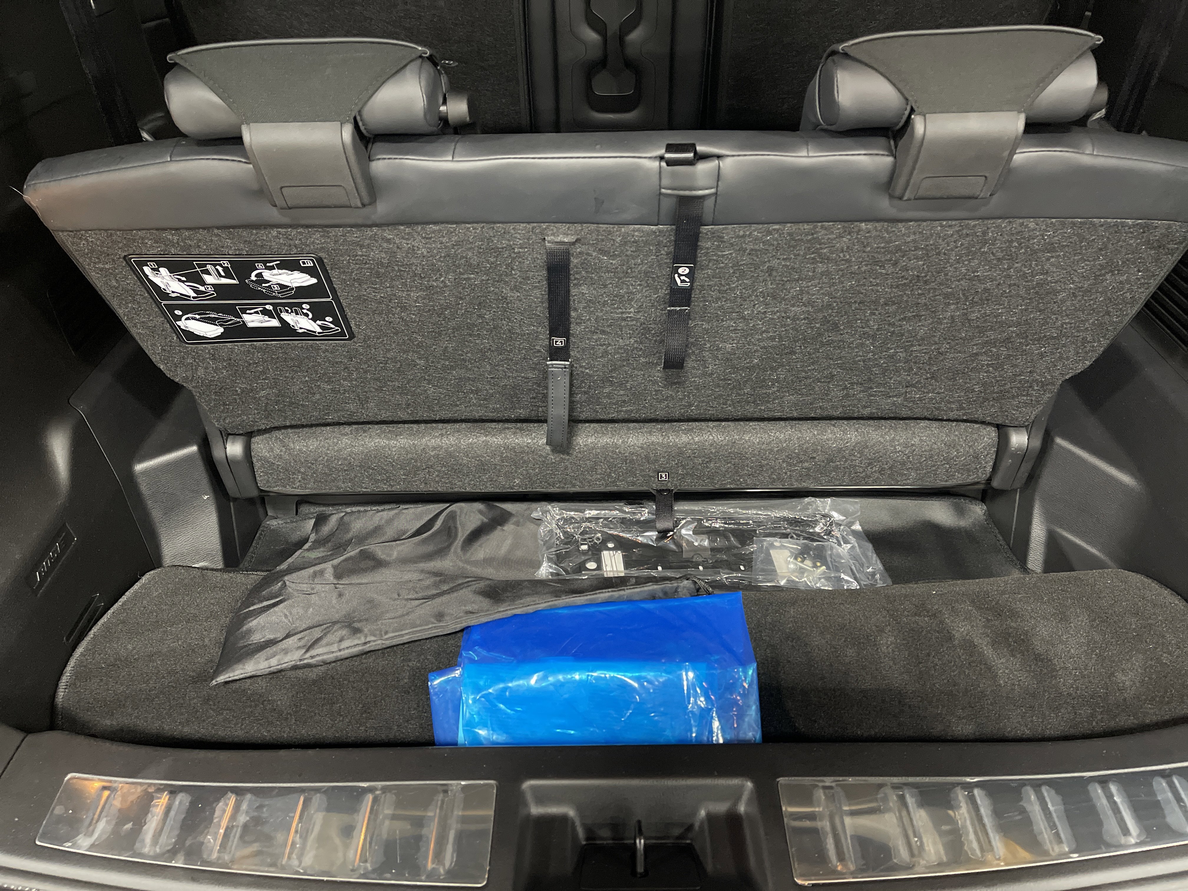 Used 2025 Mitsubishi Outlander SE image 14